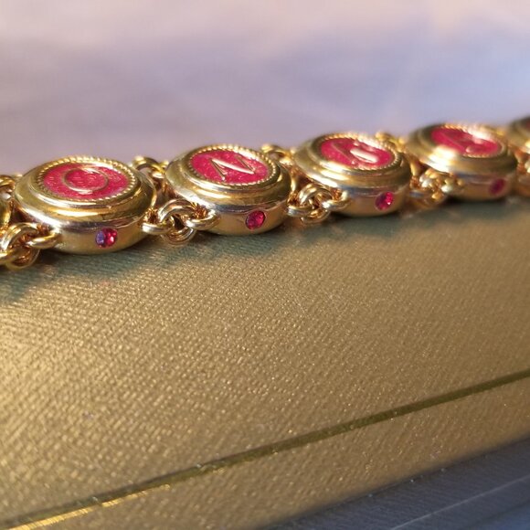 JBK Jacqueline Kennedy Camrose & Kross bracelet - Picture 7 of 7